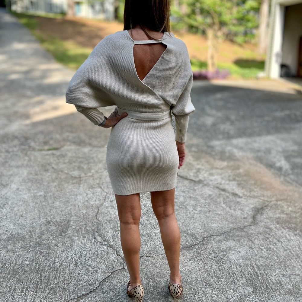 Gianni Bini Sweater Dress (Oatmeal Color) form fitting….worn once to a wedding - Picture 5 of 5